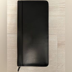 Coach Men's/Women's Passport/wallet Case